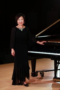 Ein Moment mit ... Pianistin Sarah Chan. Gewinnen Sie zum Abschluss der Konzertreihe „The Berlin Debuts“ Tickets für das Konzert in der Berliner Philharmonie