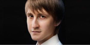 Dmitry Masleev: Der junge Pianist, Gewinner des Tschaikokowsky-Wettbewerbs, kommt nach Deutschland. Vorher sprach er mit dem Feuilletonscout