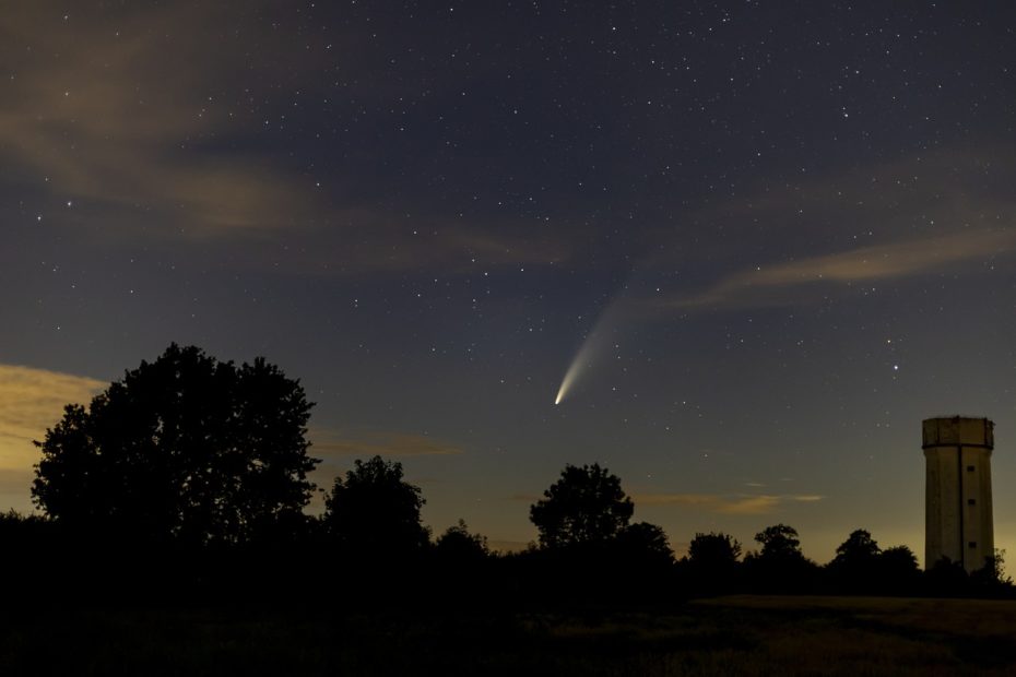 komet-bei-nacht
